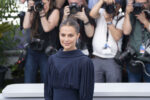 Alicia Vikander 04