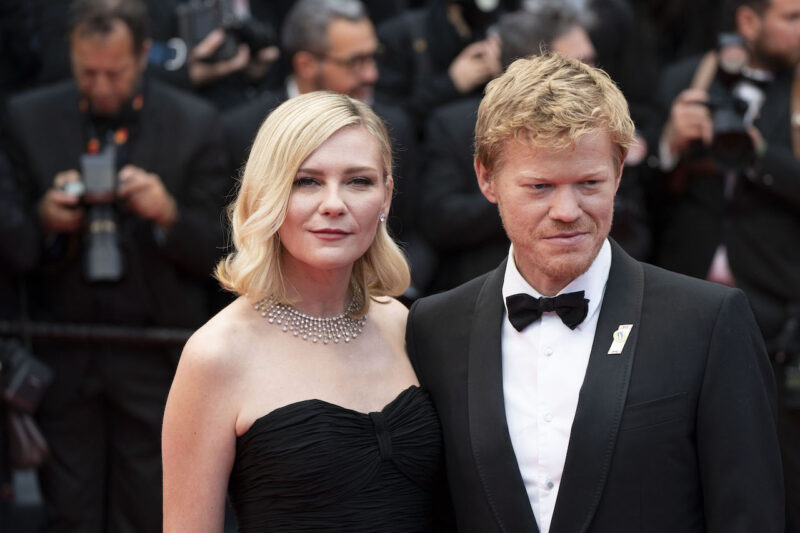 Jesse Plemons e Kirsten Dunst