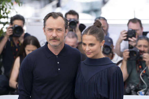 Jude Law e Alicia Vikander