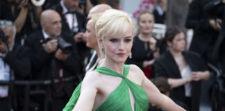 Julia Garner
