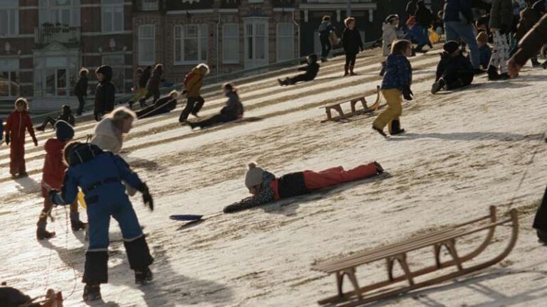 Occupied City, la recensione del film di Steve McQueen – Cannes 76