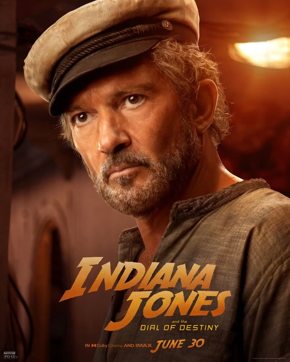 Indiana Jones e il Quadrante del Destino: gli eroi schierati nei character  poster 