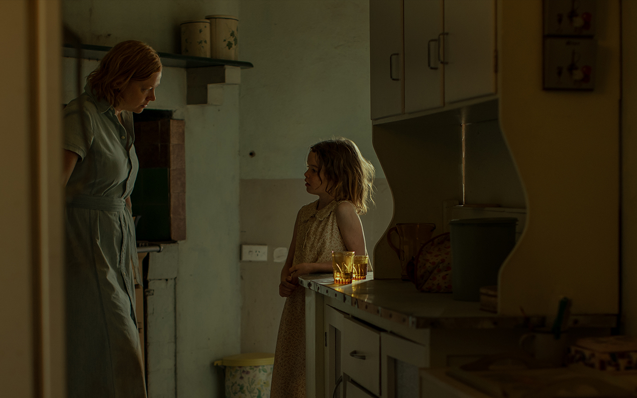 Il morso del coniglio recensione del thriller psicologico con Sarah Snook Cinefilos.it Il morso del coniglio recensione del thriller psicologico con Sarah Snook Cinefilos.it