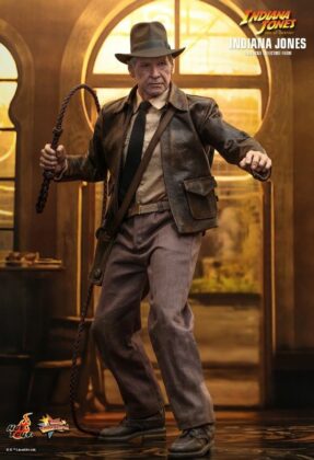 Indiana-Jones-Hot-Toys-action-figures-2