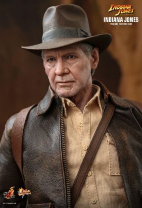 Indiana-Jones-Hot-Toys-action-figures