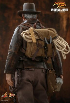 Indiana-Jones-Hot-Toys-action-figures-7