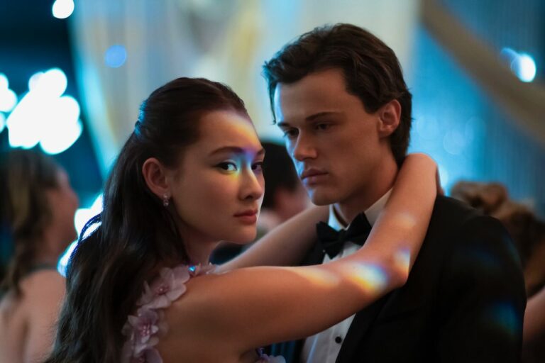 L’estate nei tuoi occhi, il trailer della seconda stagione Prime Video