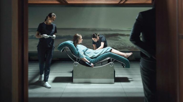 Paradise: la spiegazione del finale del film Netflix