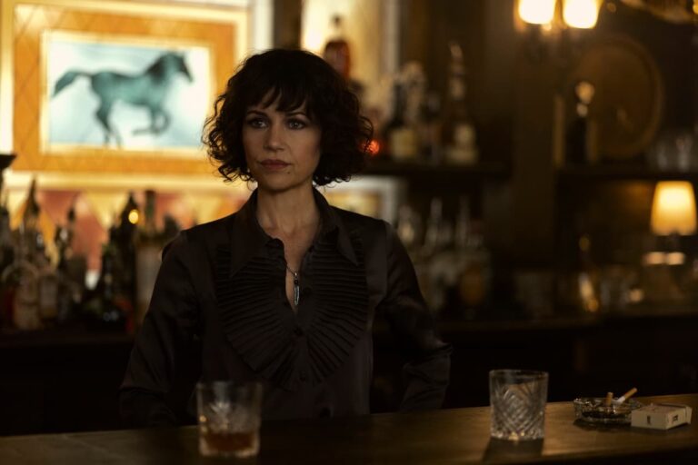 La caduta della casa degli Usher: clip dall’attesa serie Netflix con Carla Cugino
