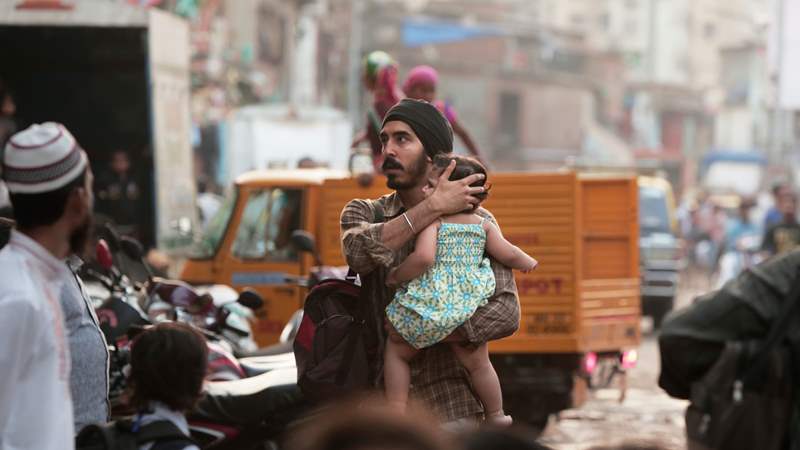 Attacco a Mumbai Dev Patel