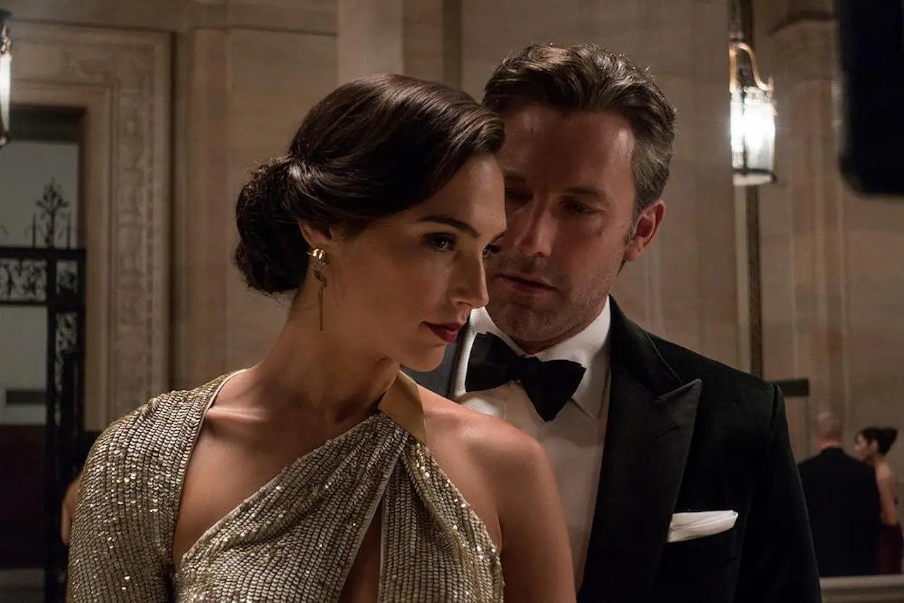 Ben Affleck e Gal Gadot in Batman v Superman Dawn of Justice