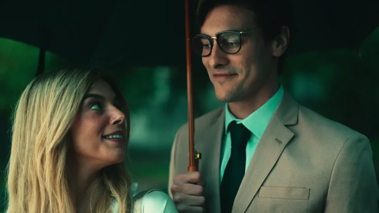 I vantaggi del tradimento: recensione del nuovo film Netflix