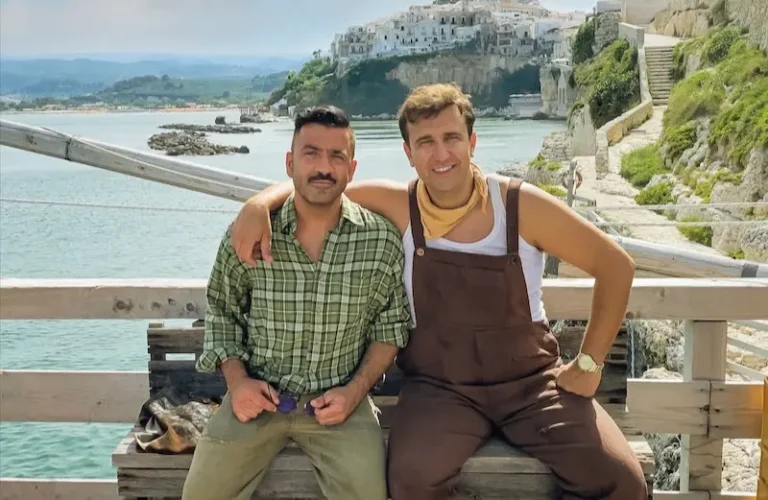 Come può uno scoglio: il trailer del nuovo film di Pio e Amedeo Come può uno scoglio: il trailer del nuovo film di Pio e Amedeo