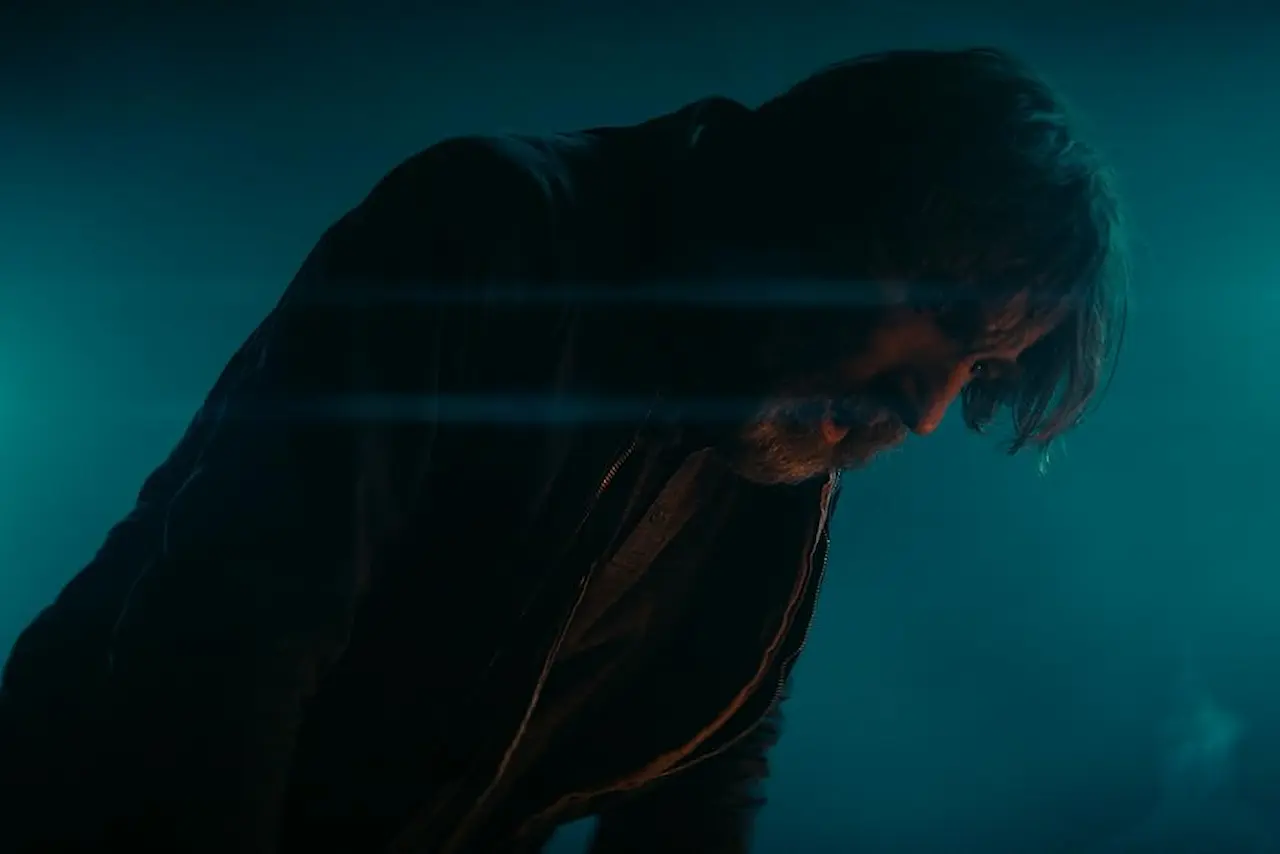 Antonio de la Torre in On the Edge