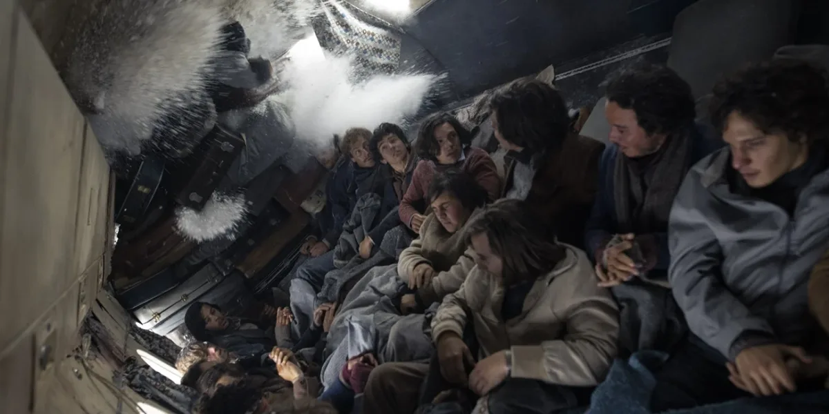 Una scena dal film La Società della Neve (Netflix)