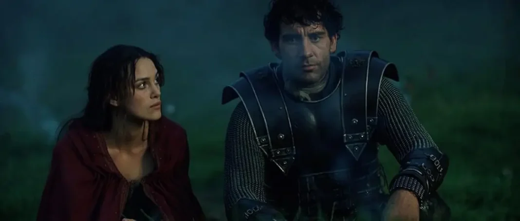 Keira Knightley e Clive Owen nel film King Arthur