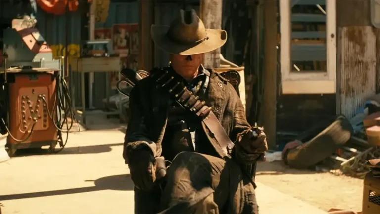 Fallout: la prima clip mostra la legge della terra desolata