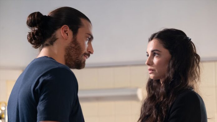 Viola come il mare 2 recensione fiction