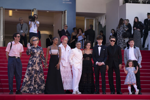 Il cast di Bird
