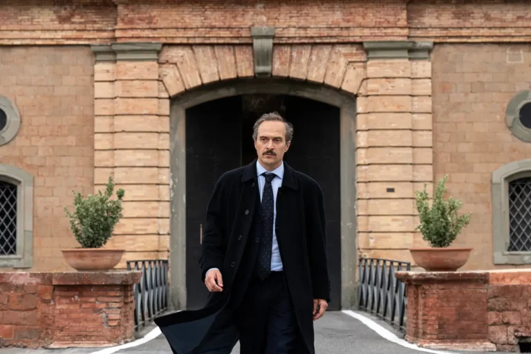 Il Nibbio: Claudio Santamaria nella prima foto ufficiale