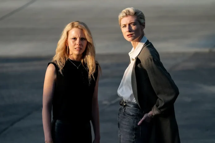 MaXXXine Elizabeth Debicki e Mia Goth