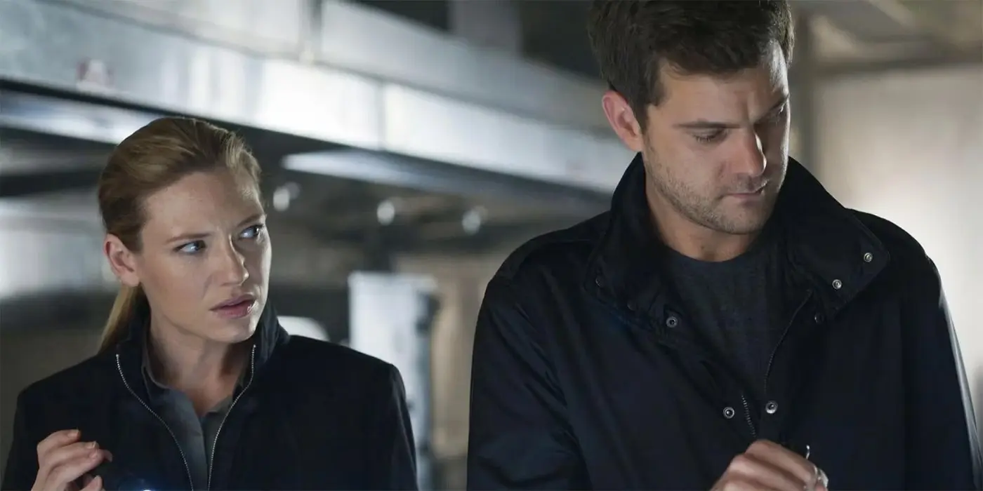 fringe anna torv joshua jackson
