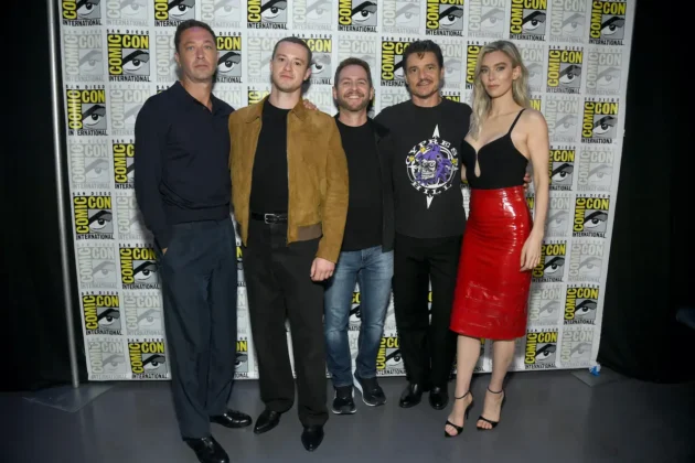 Ebon Moss-Bachrach, Joseph Quinn, Vanessa Kirby, Pedro Pascal