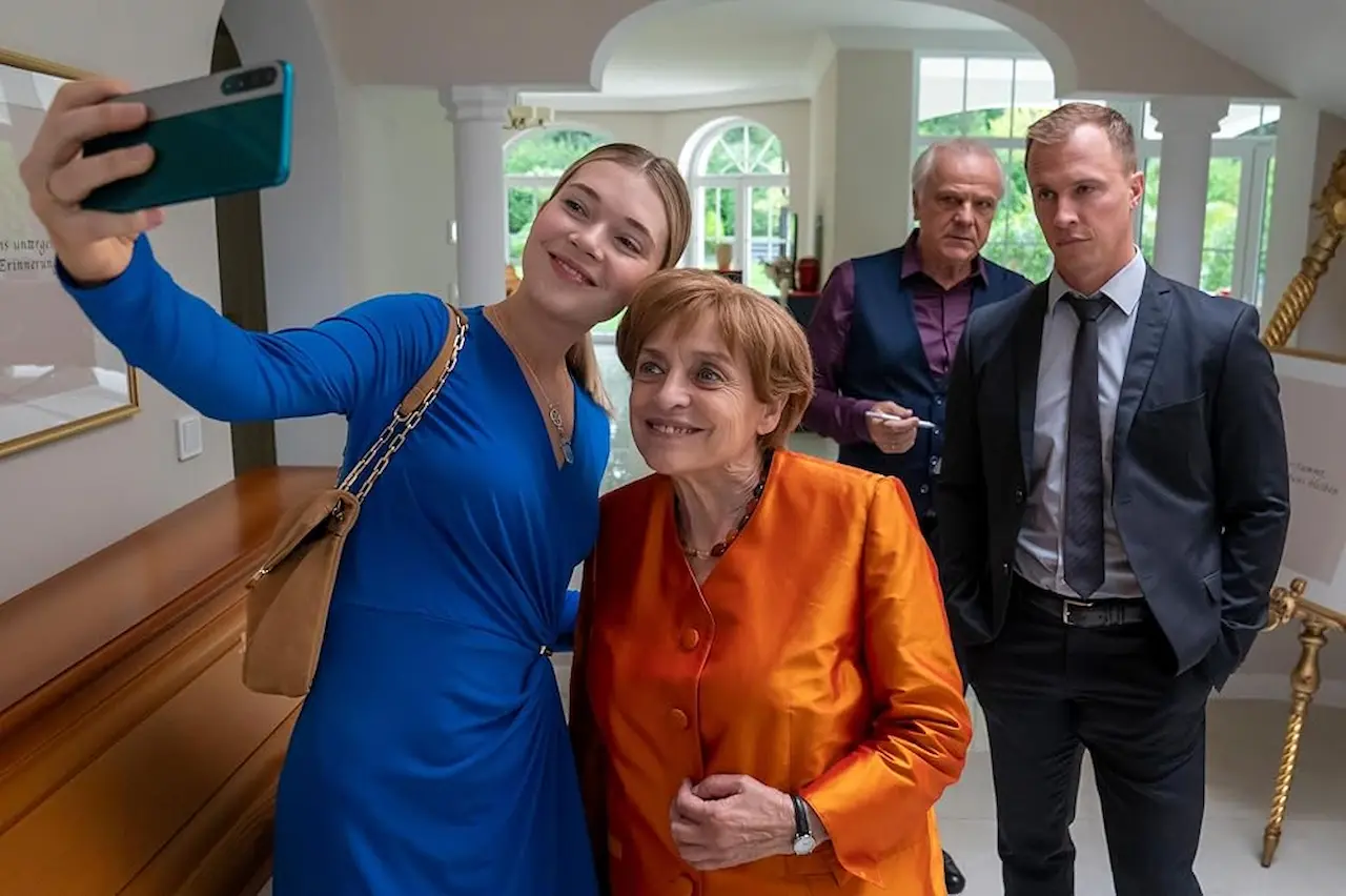 Miss Merkel - Morte al castello libro