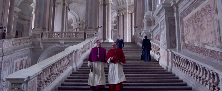 Conclave: guida al cast e ai personaggi, chi sono i Cardinali coinvolti?