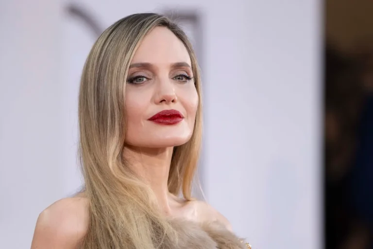 Angelina Jolie: 10 cose che forse non sai sull’attrice