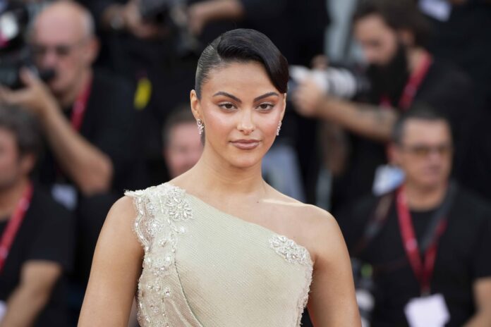 Camila Mendes