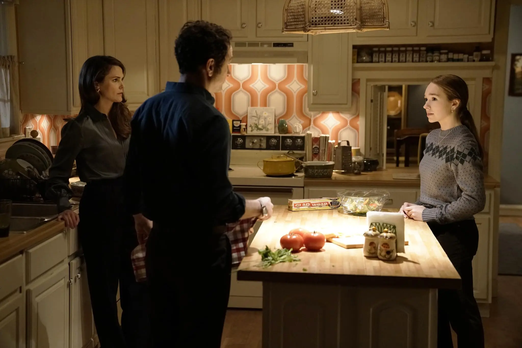 Keri Russell, Matthew Rhys e Holly Taylor in The Americans (2013)