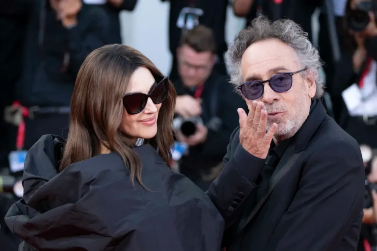 Venezia 81: il red carpet di Beetlejuice Beetlejuice