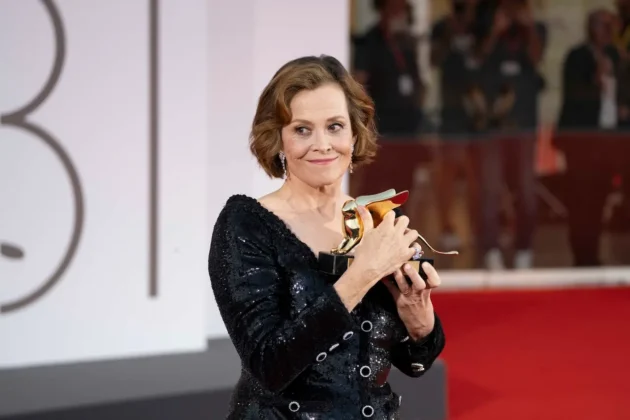 Sigourney Weaver