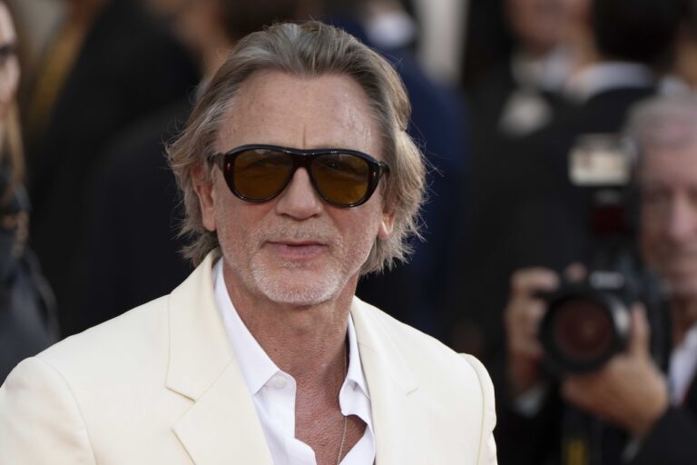 DC Studios: il co-CEO risponde alle voci sull’uscita di Daniel Craig dal film del DCU
