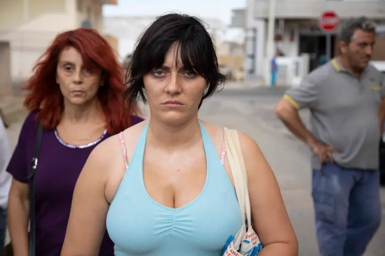 Avetrana – Qui non è Hollywood torna al titolo originale