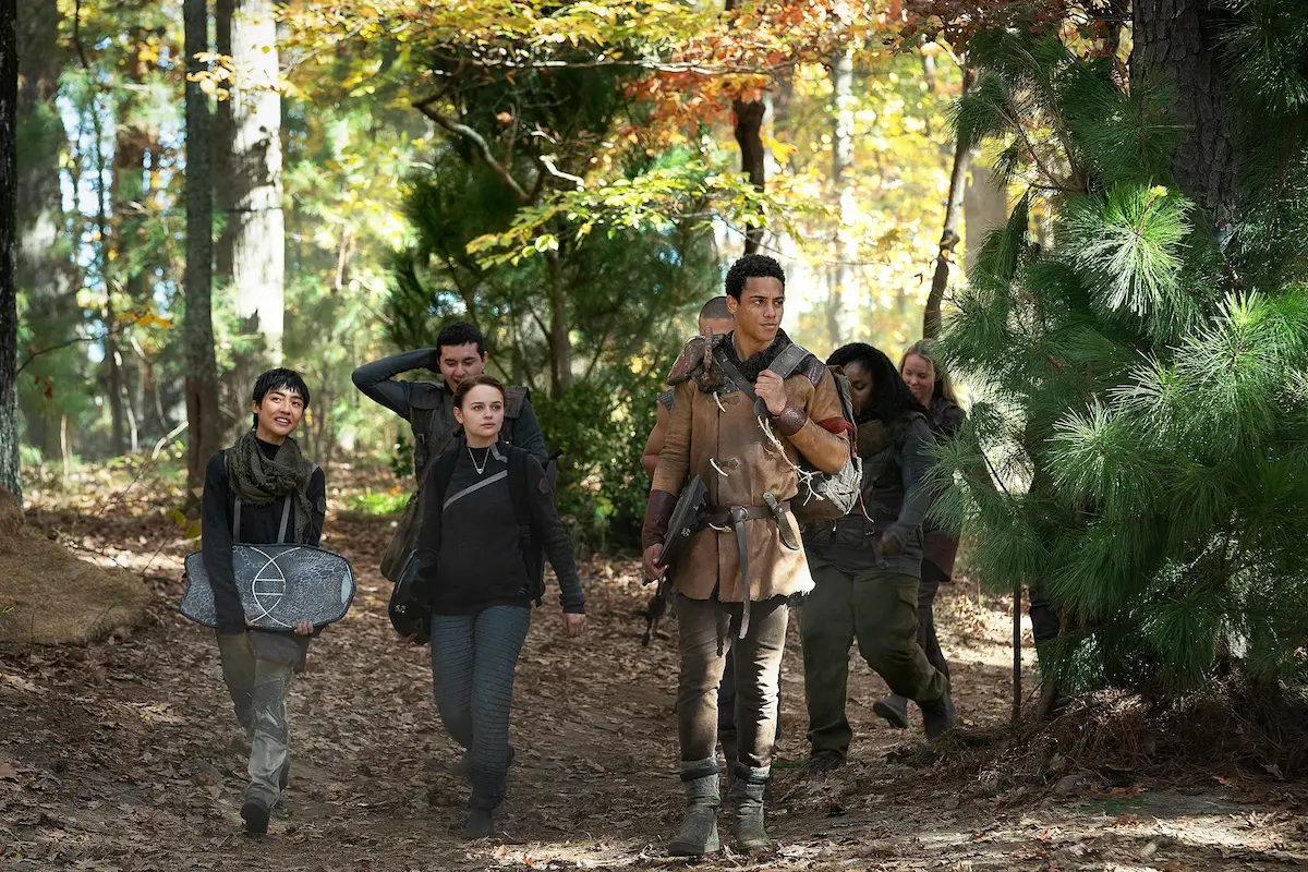 Joey King, Brianne Tju, Zamani Wilder, Keith Powers, e Joseph Echavarria in Uglies (2024)