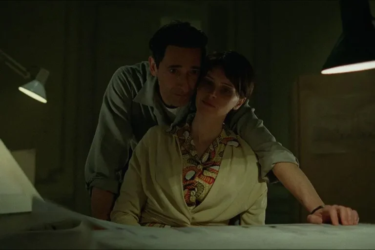 The Brutalist: recensione del film di Brady Corbet con Adrien Brody – Venezia 81