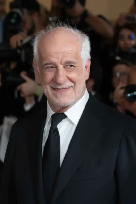Toni Servillo