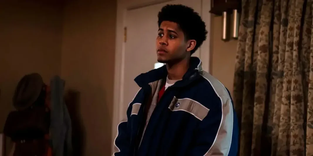 Rhenzy Feliz è Victor in The Penguin