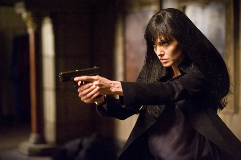 Salt: la spiegazione del finale del film con Angelina Jolie