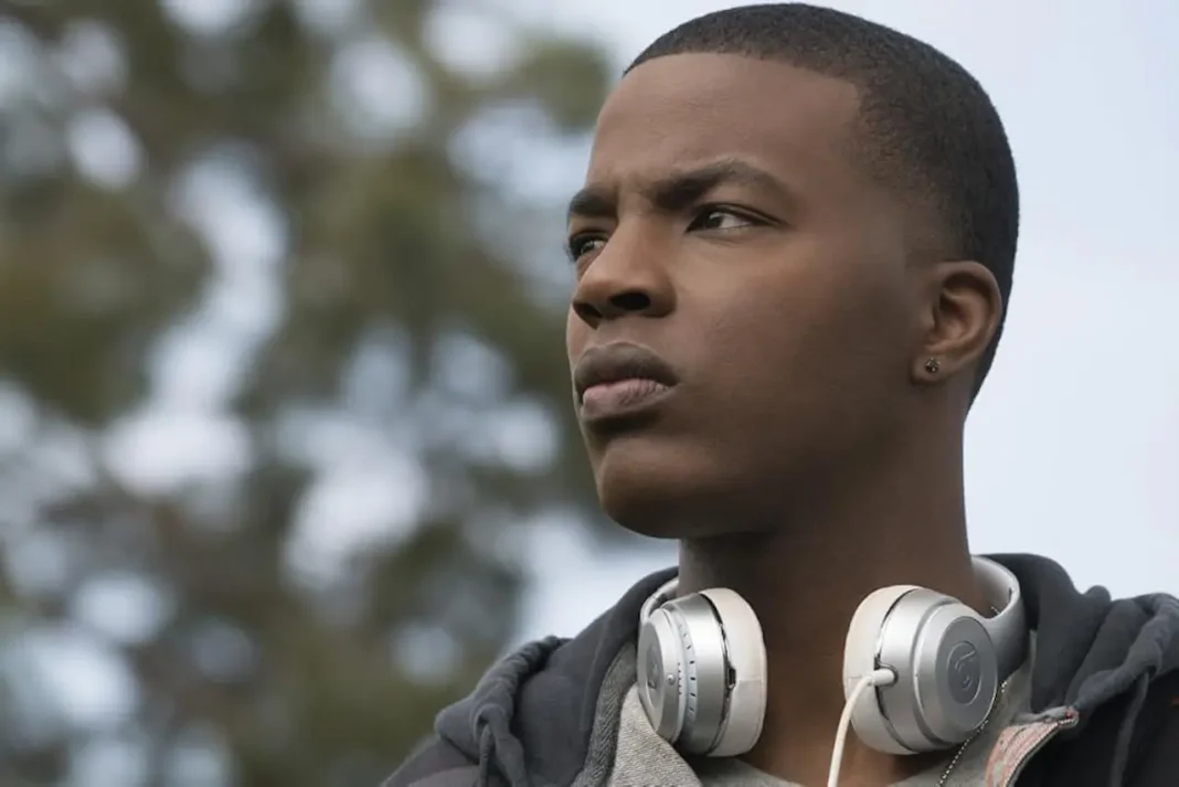 Daniel Ezra in All American
