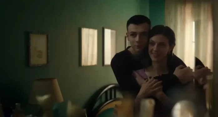 Familia recensione Film 2024