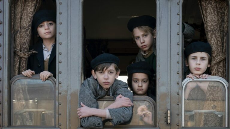 Il treno dei bambini: recensione del film di Cristina Comencini – #RoFF19
