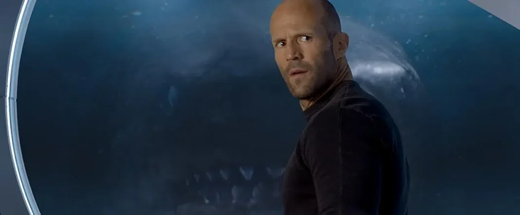 Jason Statham in Shark - Il primo squalo