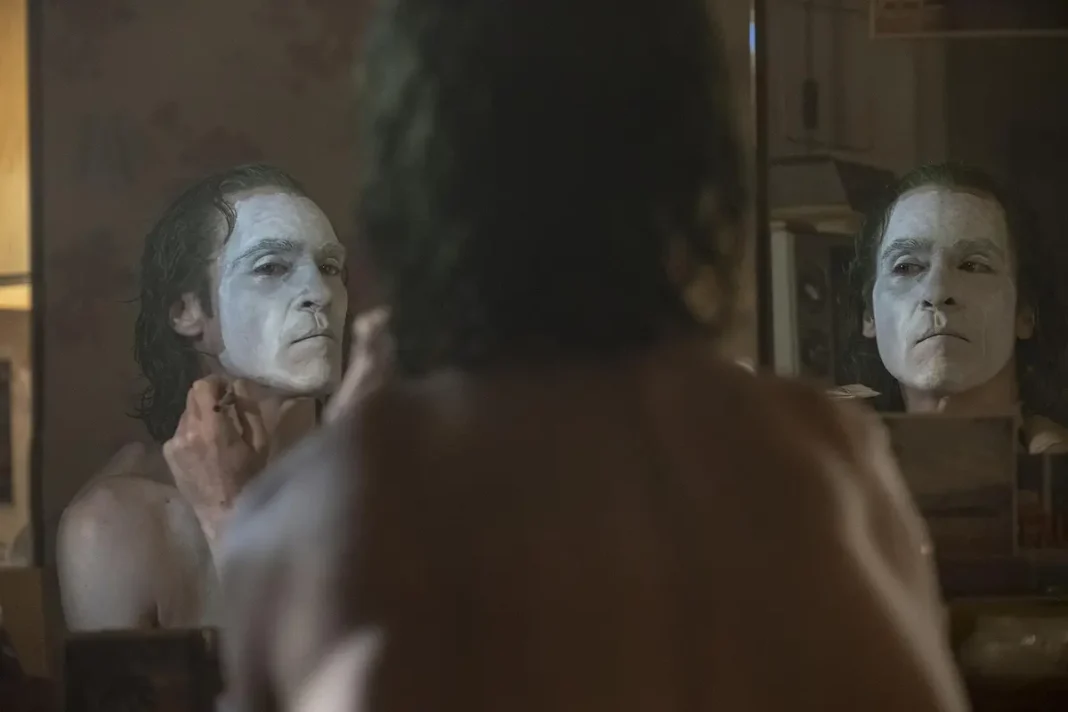 Joaquin Phoenix in Joker (2019)