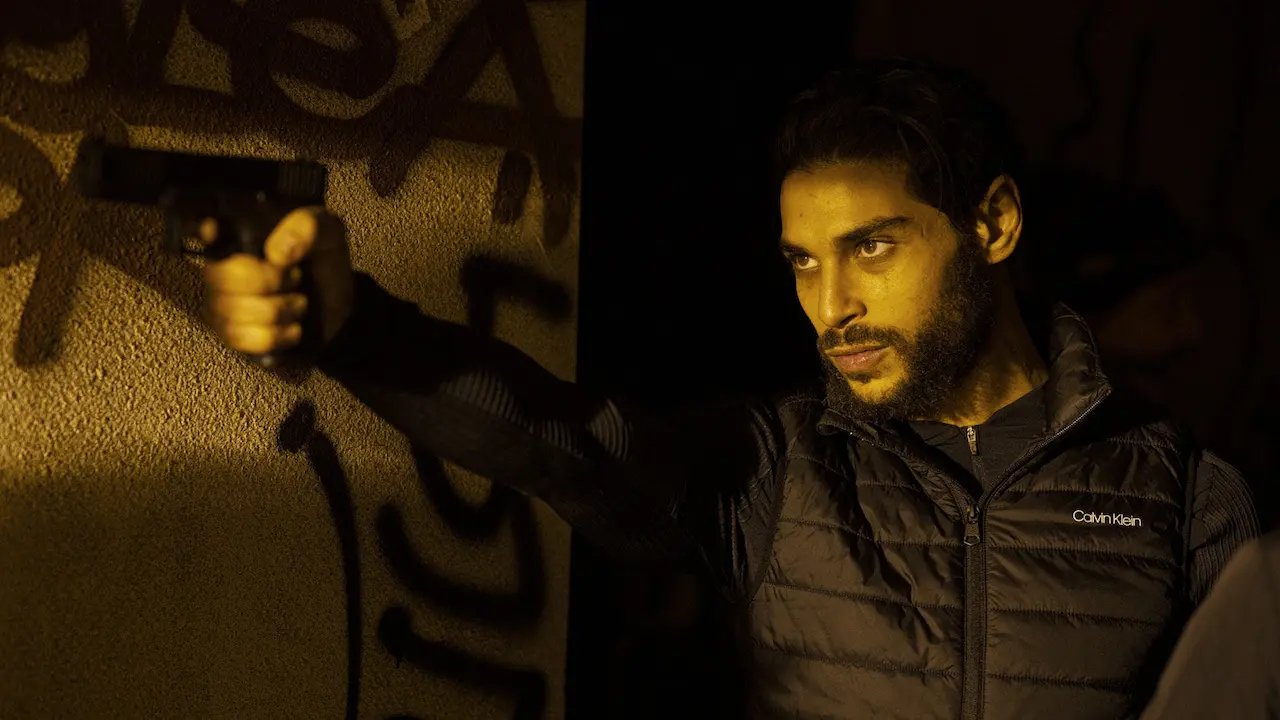 Nassim Lyes in Overdose