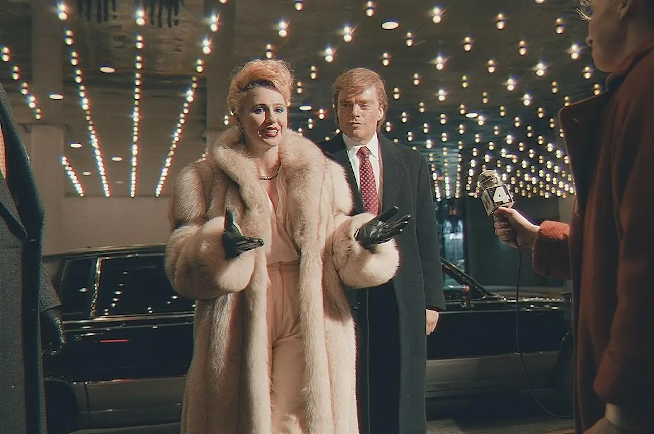 Sebastian Stan e Maria Bakalova in The Apprentice - Alle origini di Trump