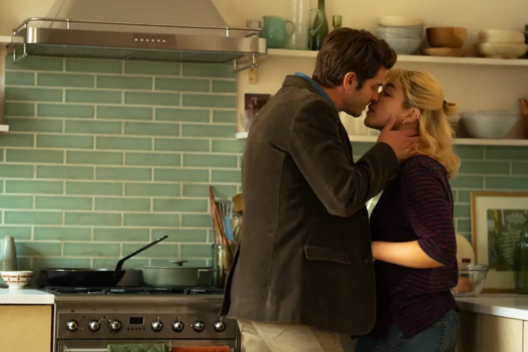 We Live in Time – Tutto il tempo che abbiamo: recensione del film con Andrew Garfield e Florence Pugh