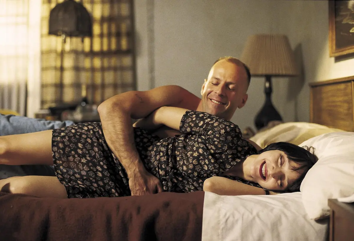 Bruce Willis e Maria de Medeiros in Pulp Fiction (1994)